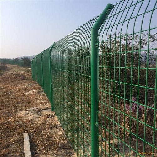 雙邊絲護欄網果園圈地園林防護網小區工廠隔離鐵絲網圍欄